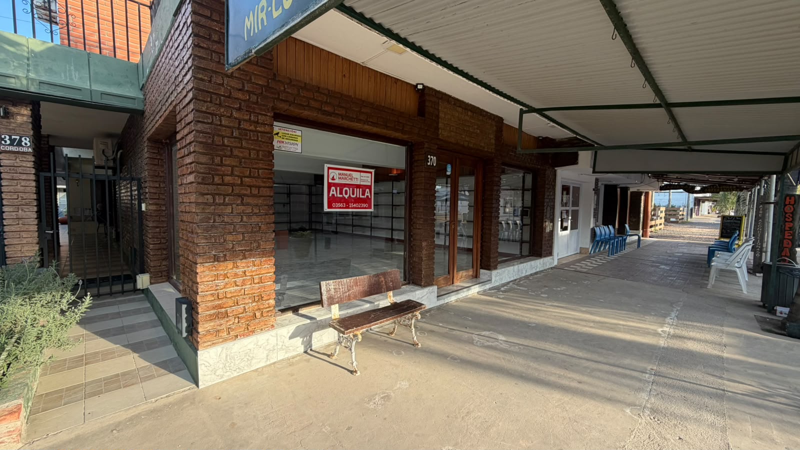 LOCAL COMERCIAL CALLE CORDOBA (CENTRO DE MIRAMAR DE ANSENUZA)